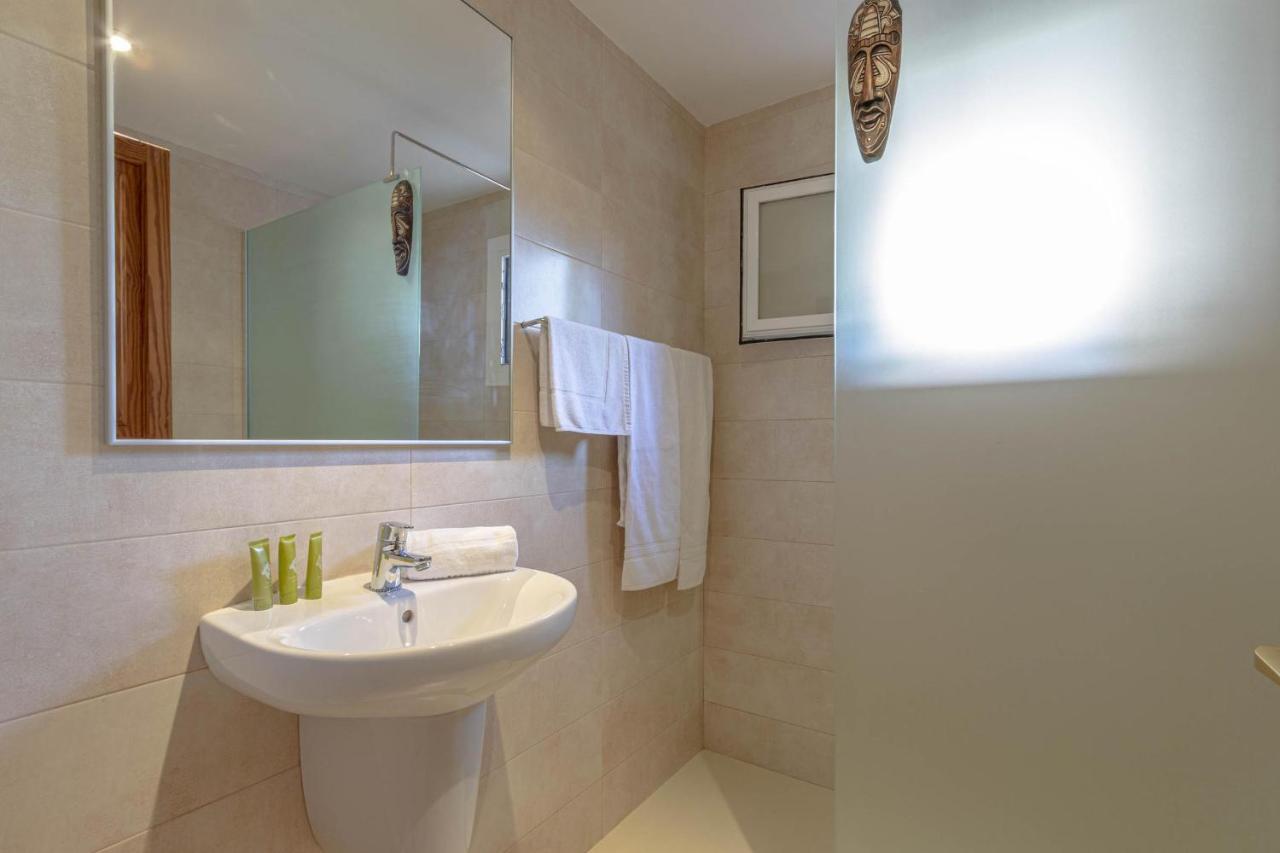 Pinos Altos 10 Apartment Cala San Vicente  Bagian luar foto